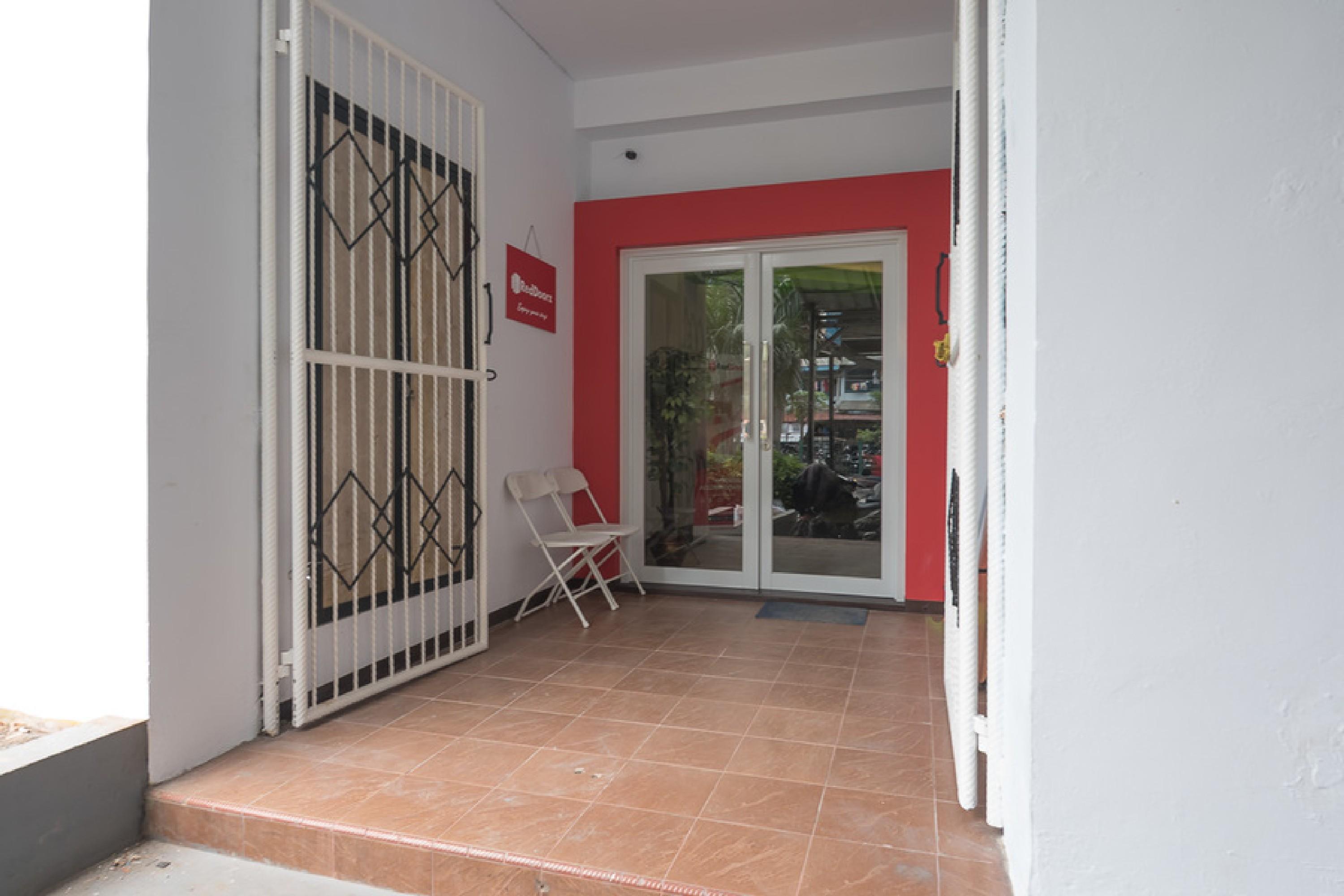 Hotel Reddoorz Near Itc Mangga Dua à Jakarta Extérieur photo