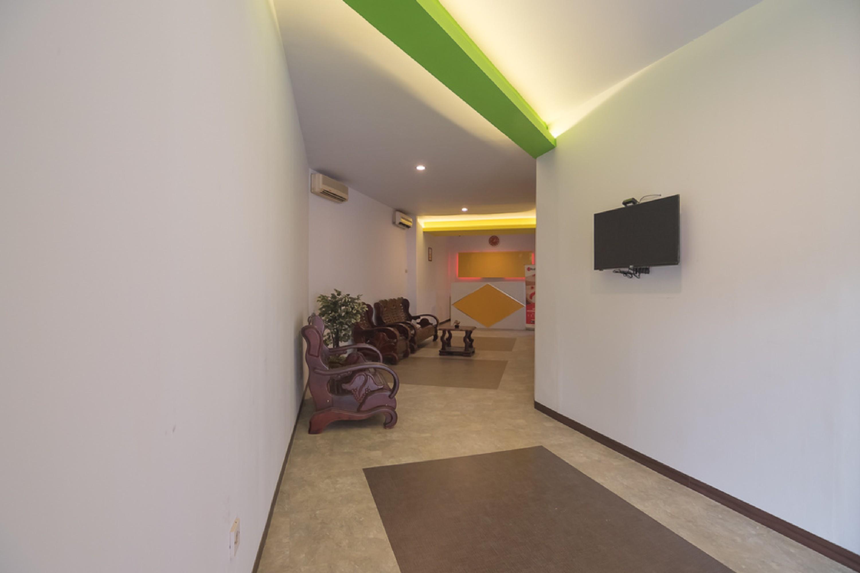 Hotel Reddoorz Near Itc Mangga Dua à Jakarta Extérieur photo